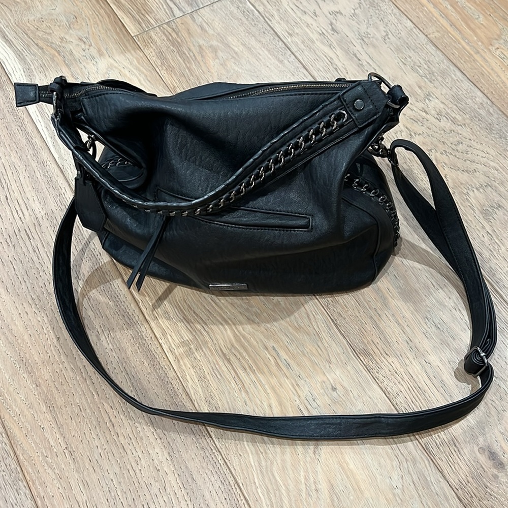 Jessica Simpson black handbag with leather accents